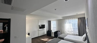 City Tower Hotel