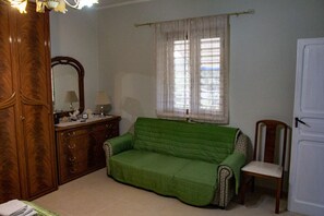 TV, fireplace - Casa Vacanze Chimenti - Tarsia (Tarsia)