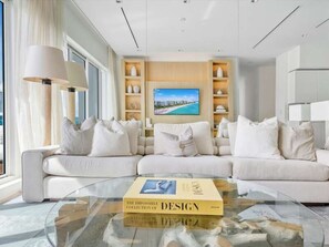 Smart TV - Villa DecoBlu (Miami Beach)