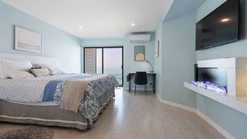 2 bedrooms, desk, iron/ironing board, travel crib