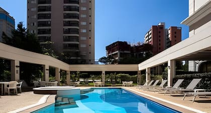 Best View in Vila Olímpia w/ Parking & 24h Front Desk