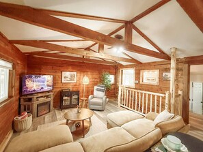 TV connectée, cheminée