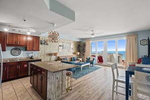 Smart TV - Bright condo w/ Gulf views & resort pools (Panama City Beach)