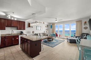Interior - Coastal condo w/ Gulf views & resort pools (Panama City Beach)