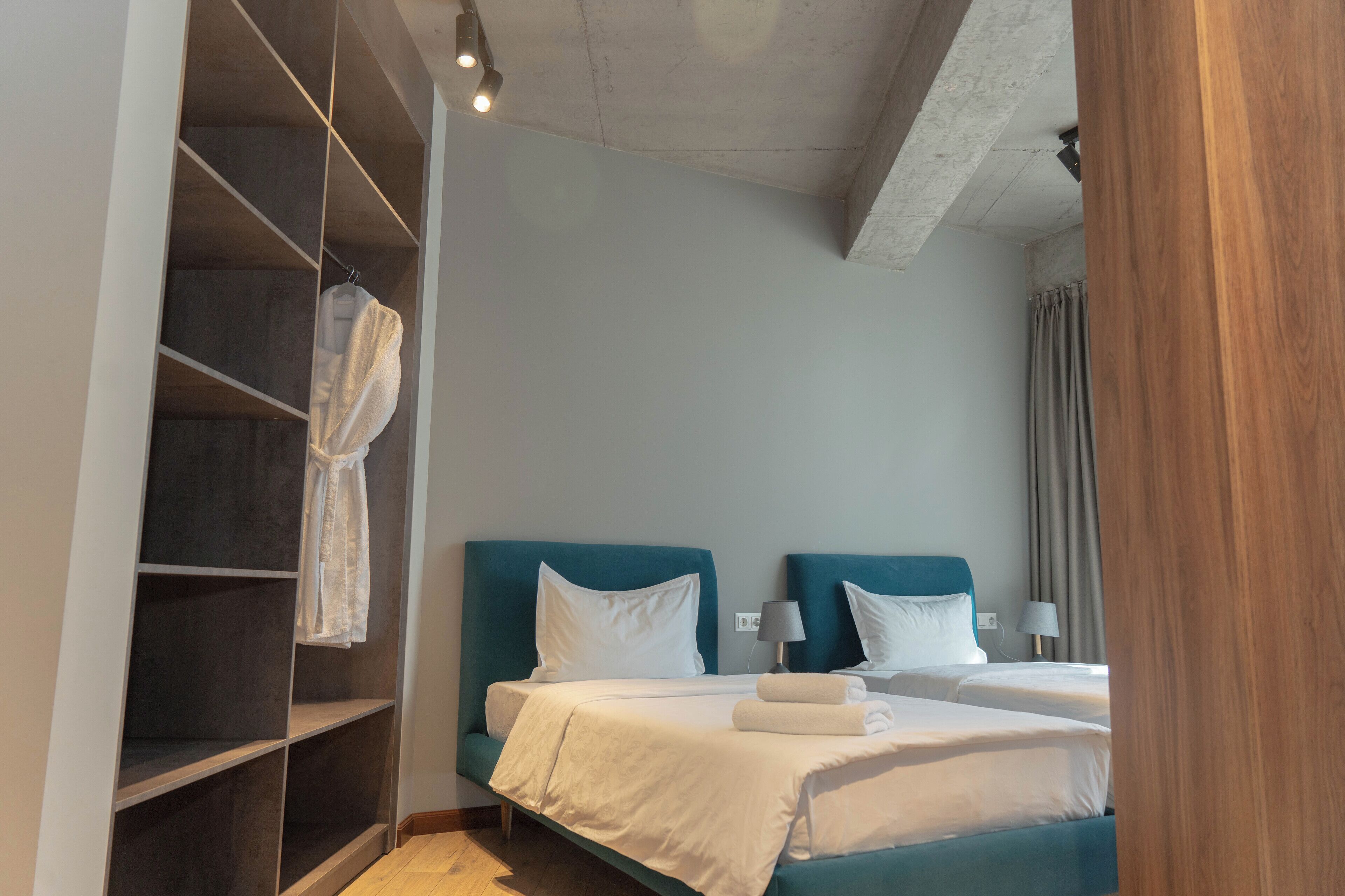 Twin Room, Balcony, City View