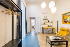 Apartment (1 Bedroom) | Living area | 32-inch TV with cable channels - Art Apartment by Napoliapartments (Naples)