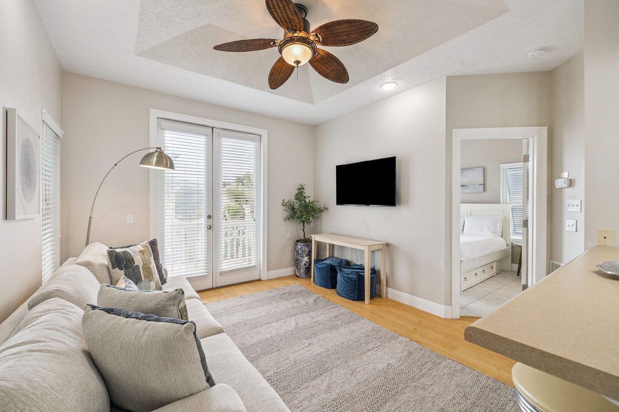 1 多间卧室、熨斗/熨衣板、WiFi、床单