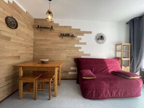 Interior - Bright T2 with mountain view and comfort (La Salle-les-Alpes)