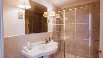 Shower, bidet, shampoo, toilet paper