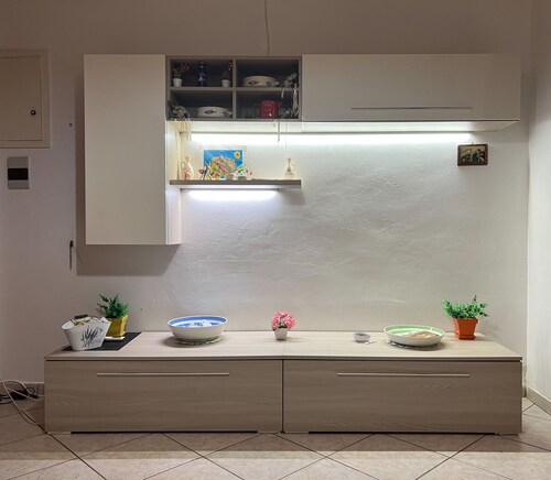 Holiday Home 'Casetta Miky a Due Passi dal Mare' with Private Terrace, Wi-Fi & Air Conditioning