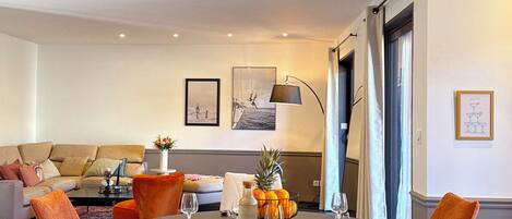 Apartment, 3 Bedrooms, Mountain View | Living area | Flat-screen TV