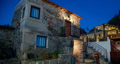 Landhaus 'Villa Jerusalém' mit Bergblick, WLAN und Klimaanlage