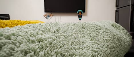 Studio – comfort | Strykejern/-brett, barnesenger (inkludert) og wi-fi (inkludert)