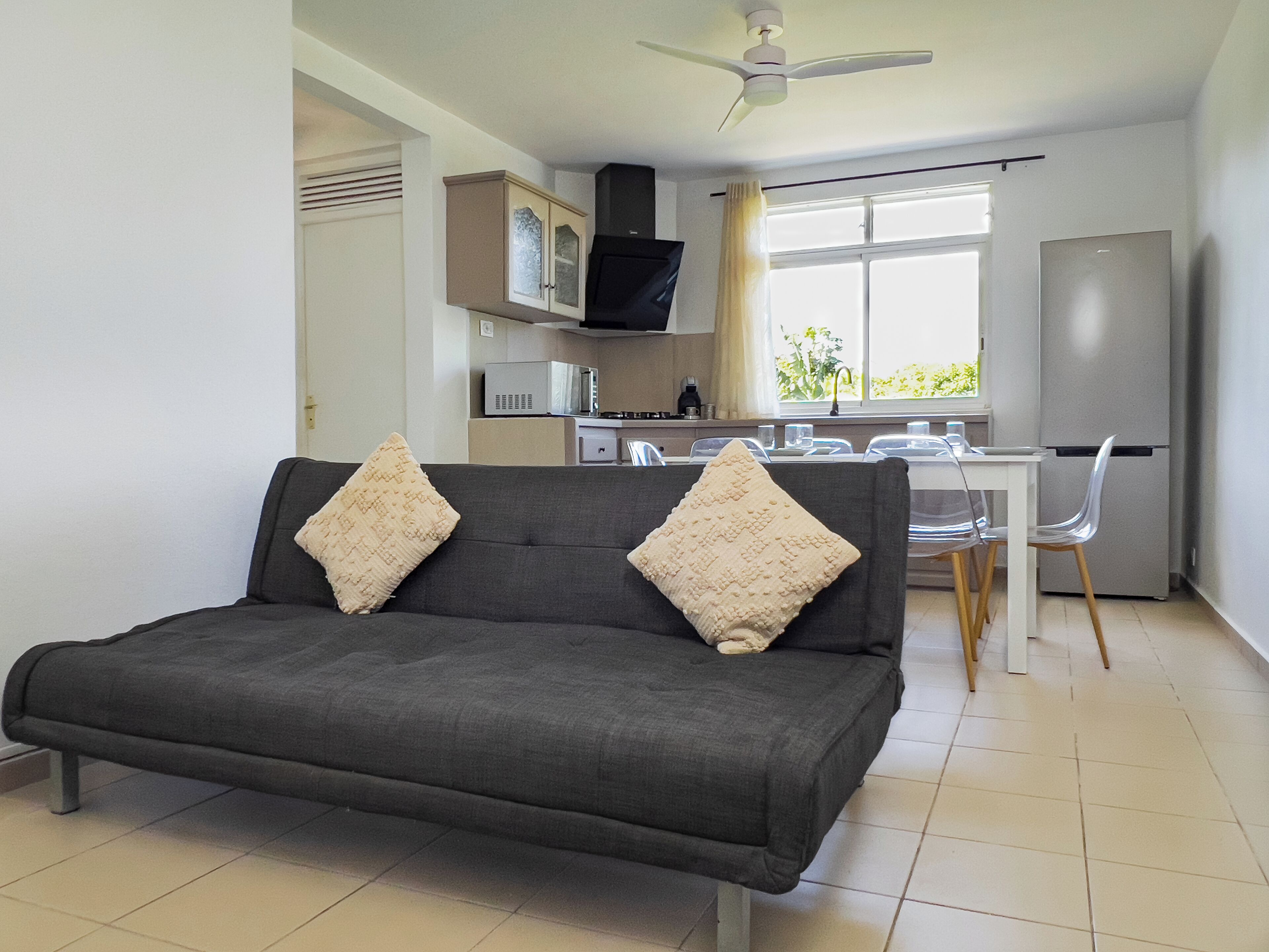 Comfort House, Garden View | Living area