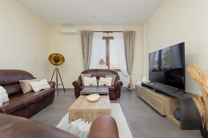 TV, offices