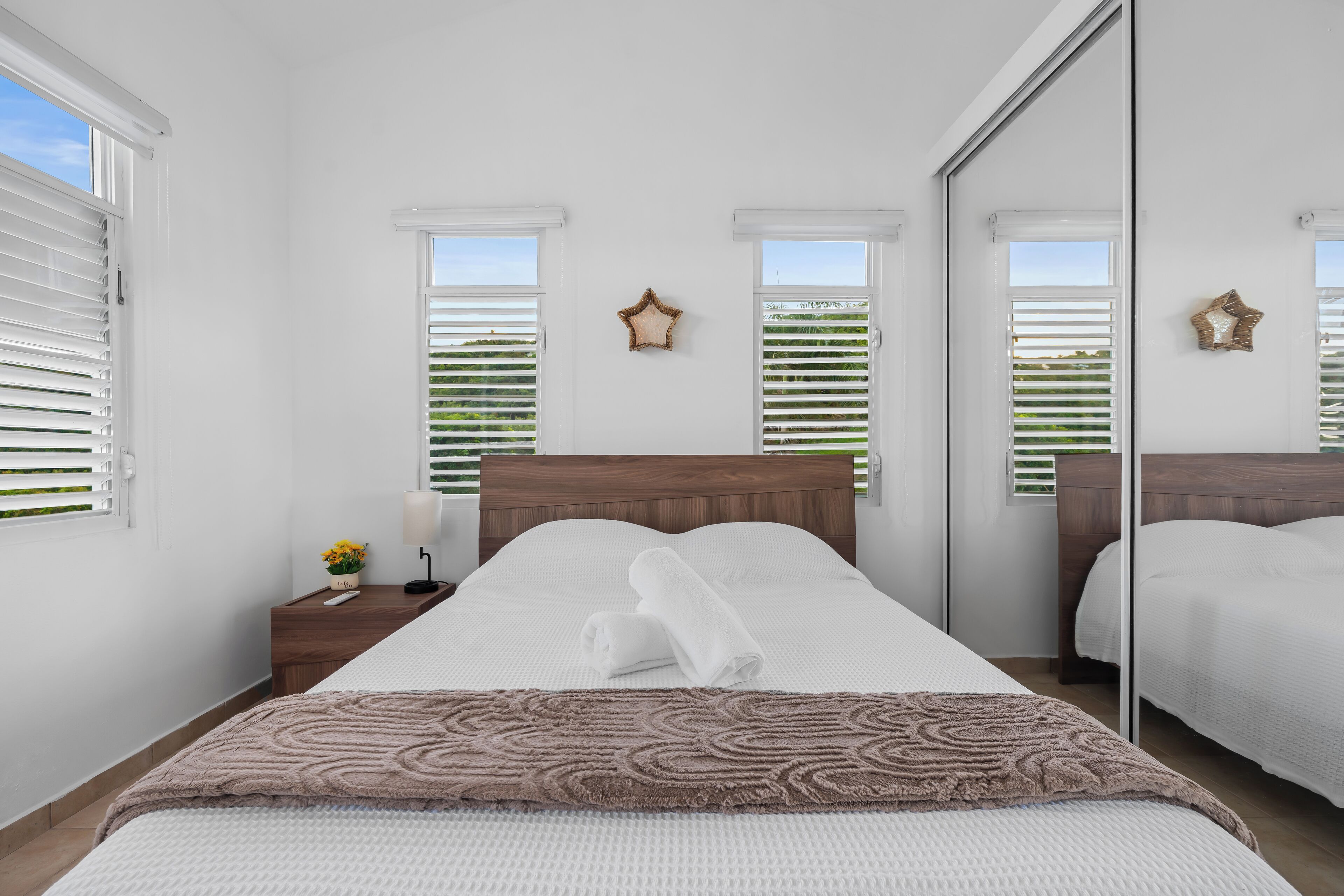 4 bedrooms, free WiFi, bed sheets