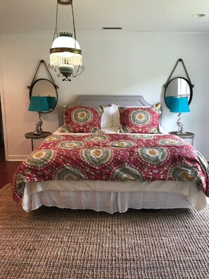3 Schlafzimmer, Schreibtisch, Bügeleisen/Bügelbrett, WLAN
