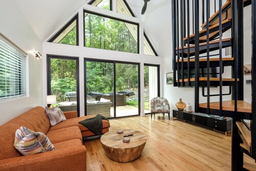 Luxury Home - The Bungalow