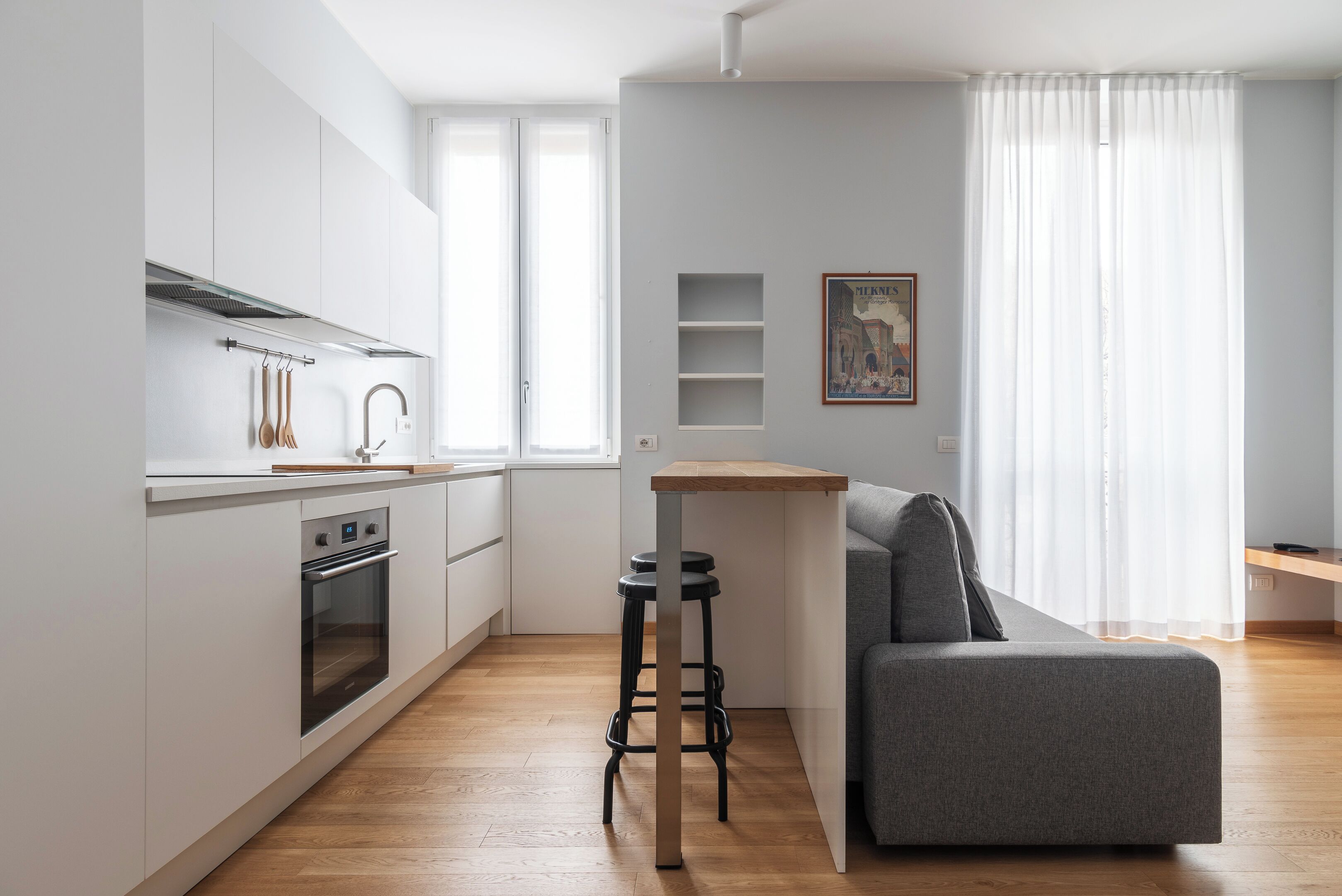 Apartment | Eigene Küche | Großer Kühlschrank, Herdplatte, Geschirrspüler, Espressomaschine