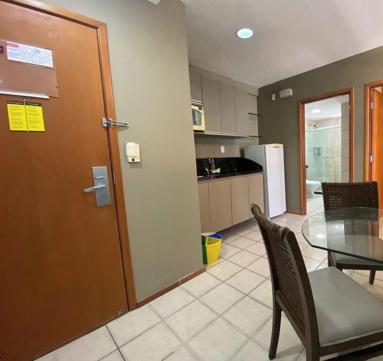 Apartamento básico | Opções para refeição