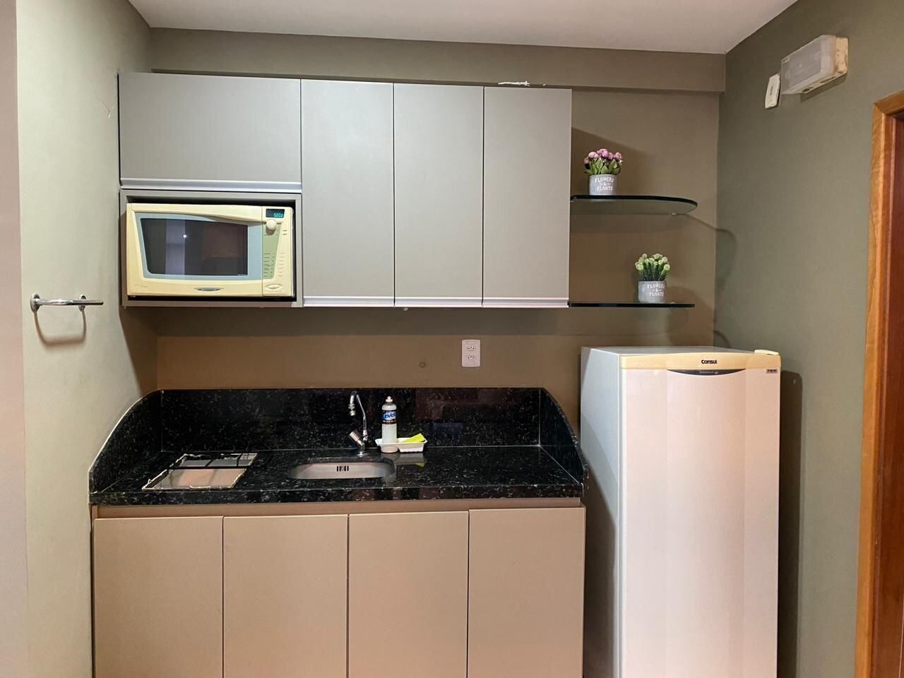 Basic Apartment | Private kitchen