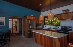 Private kitchen - 3-bedroom villa in Platanillo, ocean & mountain view! (Platanillo)