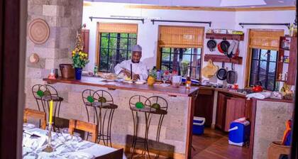 Laikipia farmstay Chui Cottage near Nanyuki - 2330