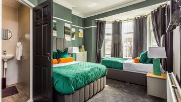 8 chambres, fer et planche Ă repasser, Wi-Fi gratuit, draps fournis