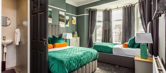 Properties Unique | Sandhaven House