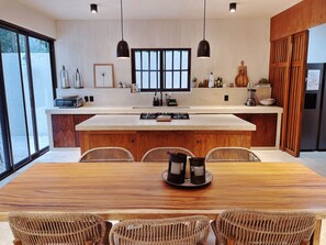 Fridge, coffee/tea maker, electric kettle, toaster - NEW Private 3-level Villa surrounded by Jungle (Tulum)