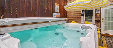 Bañera de hidromasaje exterior