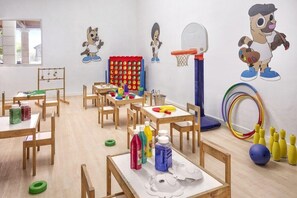 Children's area - Marinda Garden Aparthotel (Ciutadella de Menorca)