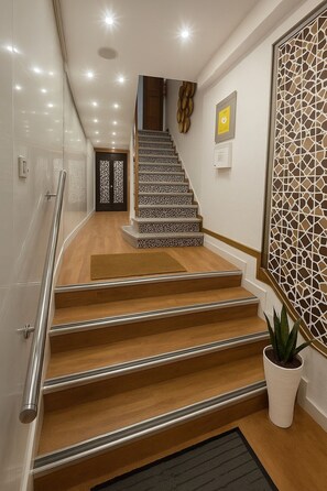 Interior - Hostal Leonardo Da Vinci (Seville)