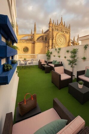 Terrace/patio - Hostal Leonardo Da Vinci (Seville)