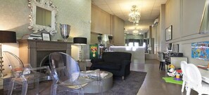 Lobby - Uma Suites Luxury Midtown (Barcelona)