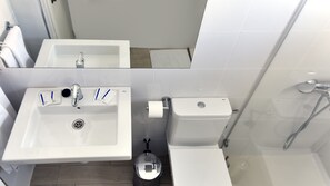 Bathroom - FBC Fortuny Resort - Adults Only (San Bartolomé de Tirajana)