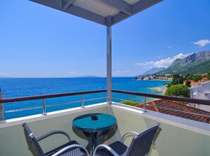 Double Room (Premium Double Room With Private Bath) | Balcony - Boutique Hotel Saudade (Gradac)