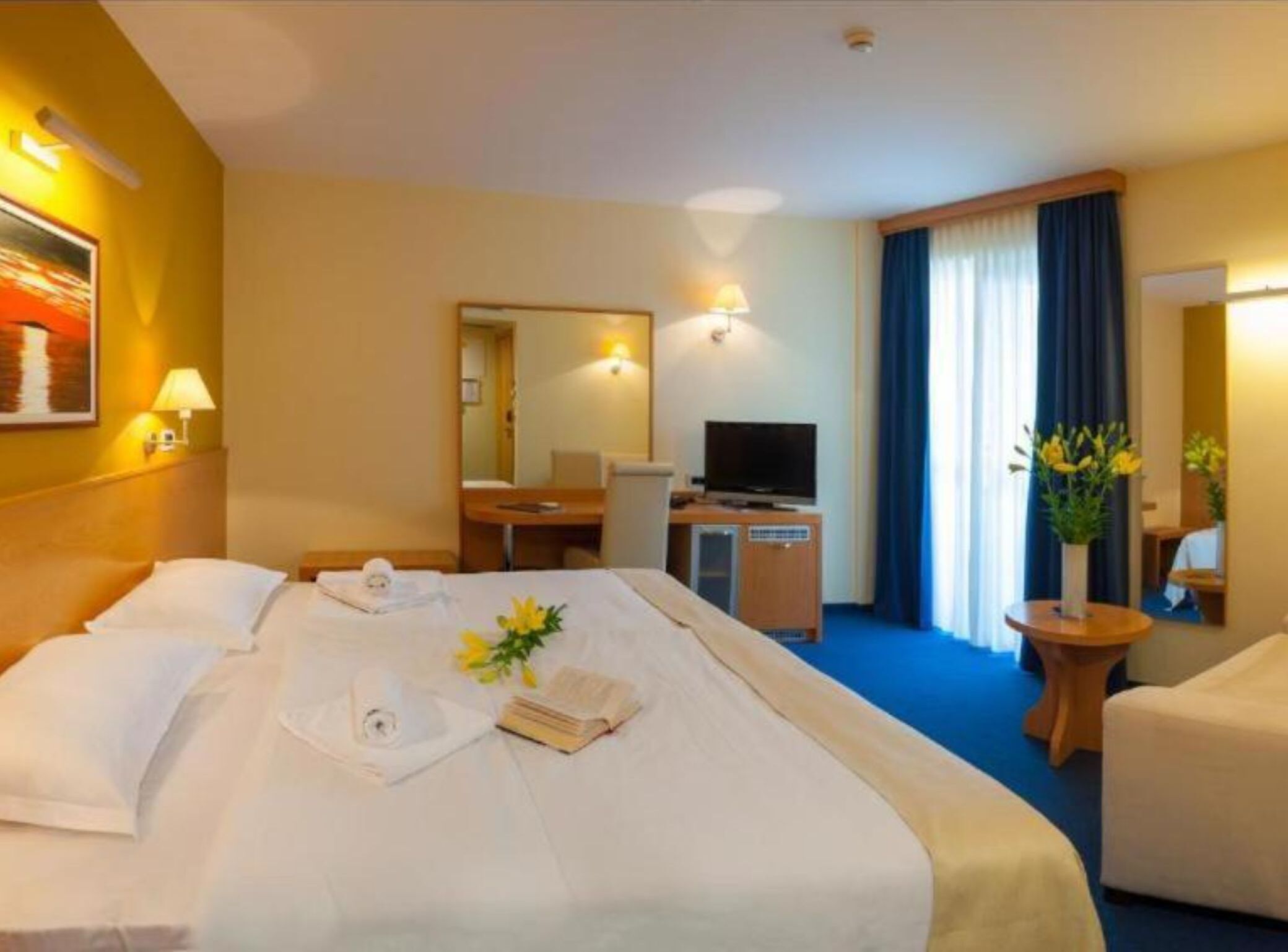 Double Room (Premium Double Room With Private Bath) | 10 bedrooms
