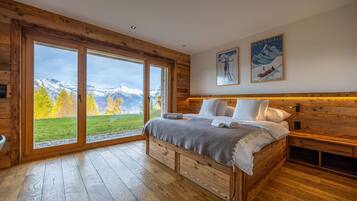 5 dormitorios, wifi gratis, ropa de cama