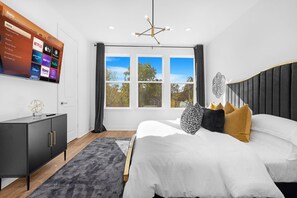 4 habitaciones, escritorio, tabla de planchar con plancha y wifi gratis 