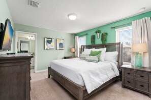 House, Accessible - Stylish Orlando Resort Home w Private Pool (Kissimmee)