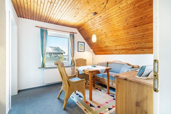 TV - Apartment Nolde, 33 sqm, 1 Bedroom, Max. 2 Guests (Pellworm)