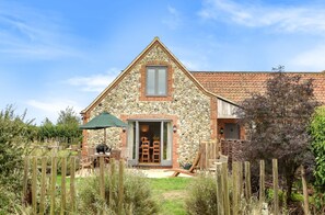 Exterior - The Paddock - sleeps 10 guests  in 4 bedrooms (Stanhoe)
