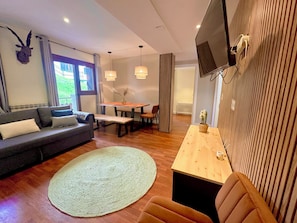 Living area - Apartamentos Confort Formigal 3000 (Formigal)