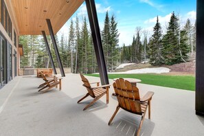 Studio (3 Bedrooms) | Exterior