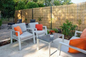 Terrace/patio - Sartena - Three Bedroom Villa, Sleeps 6 (Pézenas)