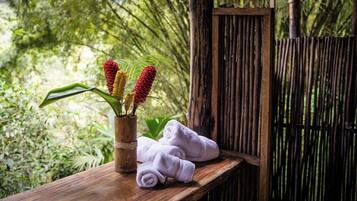 In-room safe, iron/ironing board, free WiFi