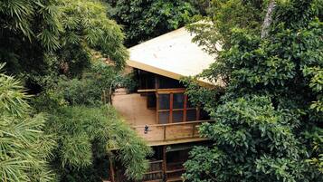 In-room safe, iron/ironing board, free WiFi