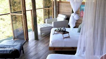 Cielo | In-room safe, iron/ironing board, free WiFi