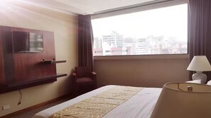 1 bedroom, WiFi, bed sheets - A3 Akros Suite (Quito)